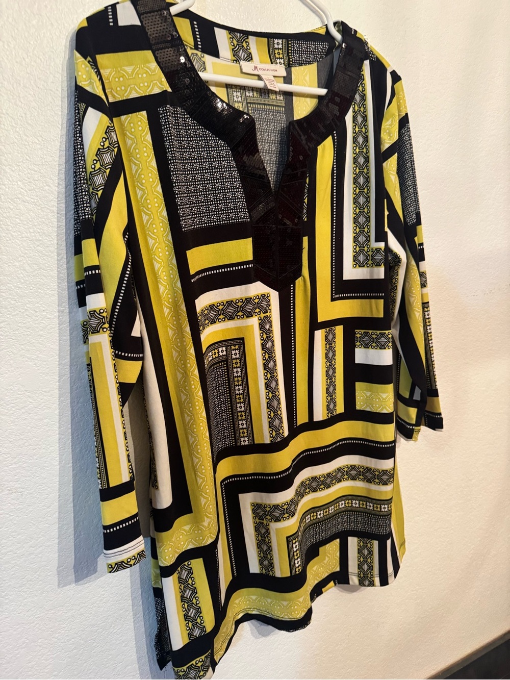 JM Collection Yellow Black White Geometric V-Neck Tunic with Sequin Trim